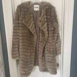 BB Dakota fur coat